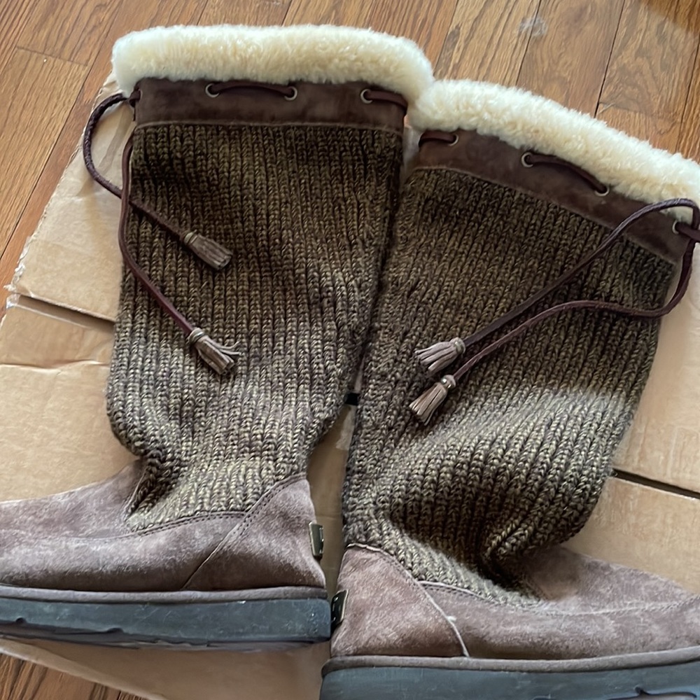 Ugg Boot - image 2
